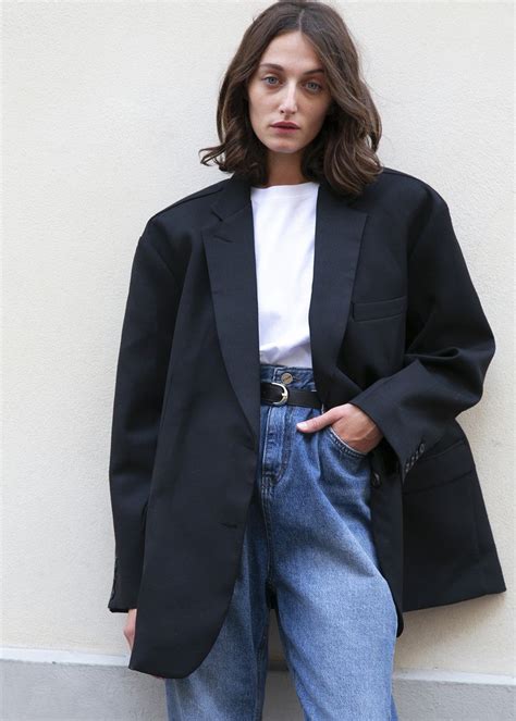 frankie oversized boyfriend blazer.